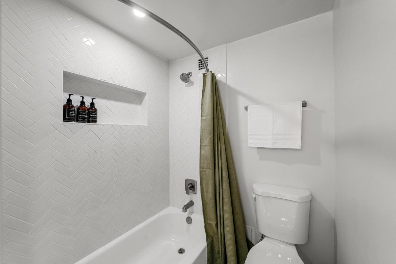 Urbandelight Crystal City Mins To Dc Free Parking Arlington Extérieur photo